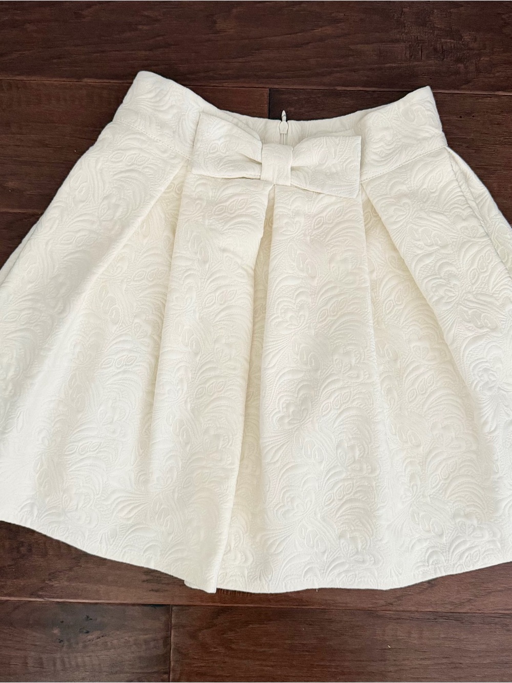 Chicwish Ivory Textured Bow Skater Skirt